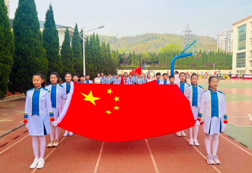 科技文體交融，“五育”之花盛放 ——北竹島小學(xué)第十四屆科技·文化·體育綜合運動會盛大開幕
